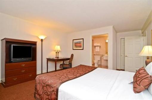 фото отеля Best Western Genetti Inn & Suites Hazle Township