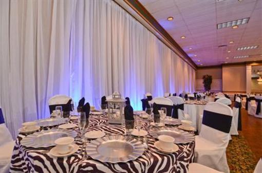 фото отеля Best Western Genetti Inn & Suites Hazle Township