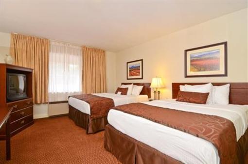 фото отеля Best Western Genetti Inn & Suites Hazle Township