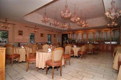 фото отеля BEST WESTERN PLUS Big Bear Chateau