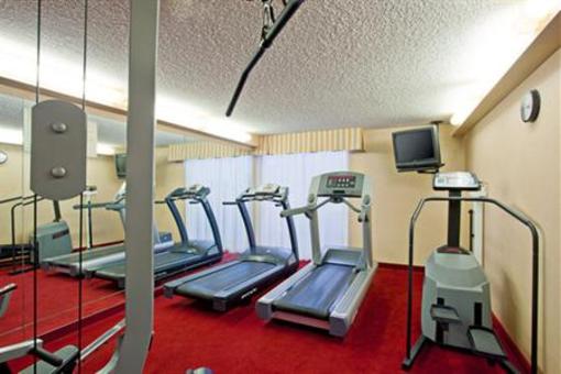фото отеля Holiday Inn Fresno-Airport