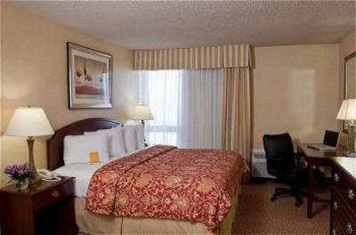 фото отеля Holiday Inn Fresno-Airport