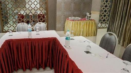 фото отеля Hotel Unicontinental Mumbai