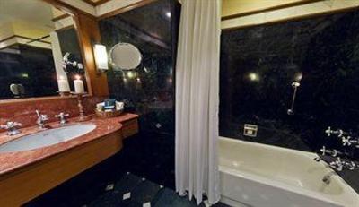 фото отеля Oberoi Cecil - Shimla