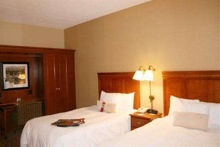 фото отеля Hampton Inn Columbus/Delaware