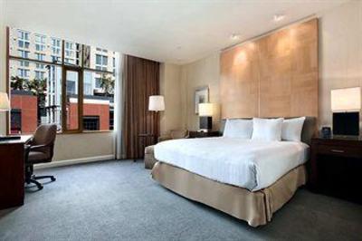фото отеля Hilton San Diego Gaslamp Quarter