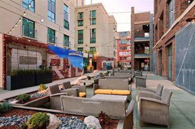 фото отеля Hilton San Diego Gaslamp Quarter