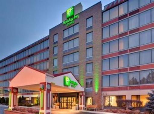 фото отеля Holiday Inn Hotel & Suites Warren
