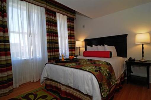 фото отеля Hotel Indigo San Antonio At The Alamo