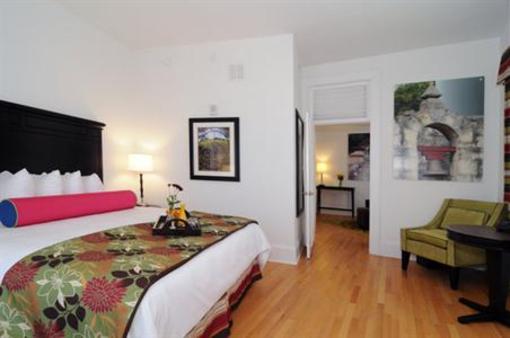 фото отеля Hotel Indigo San Antonio At The Alamo