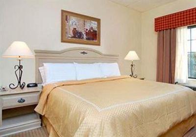 фото отеля Comfort Suites New Orleans Airport