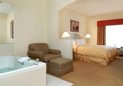 фото отеля Comfort Suites New Orleans Airport
