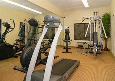 фото отеля Comfort Suites New Orleans Airport