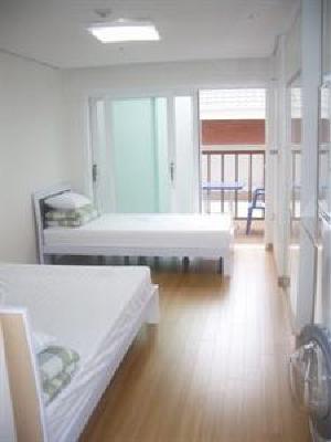 фото отеля Guesthouse Phil-house