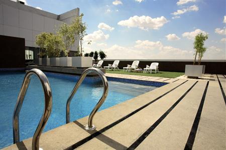 фото отеля St Laurn Suites Pune