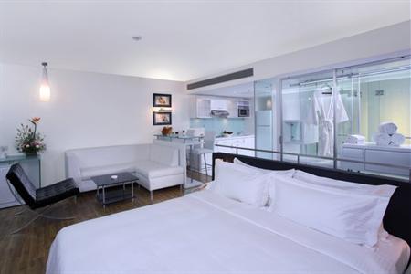 фото отеля St Laurn Suites Pune