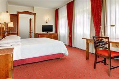 фото отеля Sheraton Fuschlsee-Salzburg Hotel Jagdhof