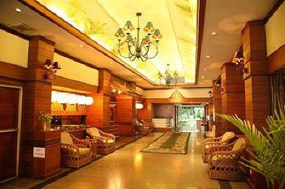 фото отеля Check Inn Regency Park