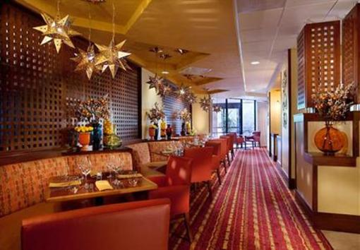 фото отеля Marriott San Antonio Riverwalk