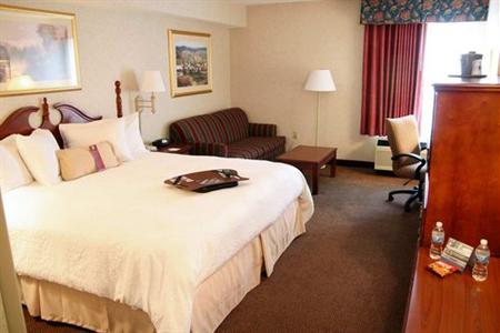 фото отеля Hampton Inn Cincinnati Northwest Fairfield
