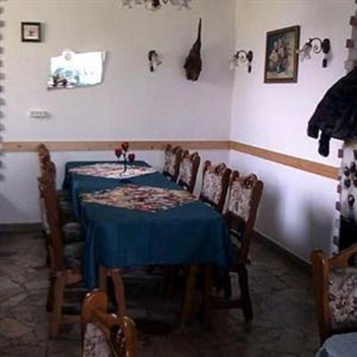 фото отеля Sarokhaz Panzio Hotel Vecsés