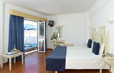 фото отеля Hotel California Albufeira