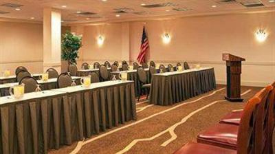 фото отеля Hilton Garden Inn Philadelphia / Fort Washington
