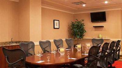 фото отеля Hilton Garden Inn Philadelphia / Fort Washington