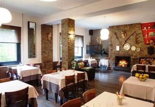 фото отеля Hostal Les Fonts