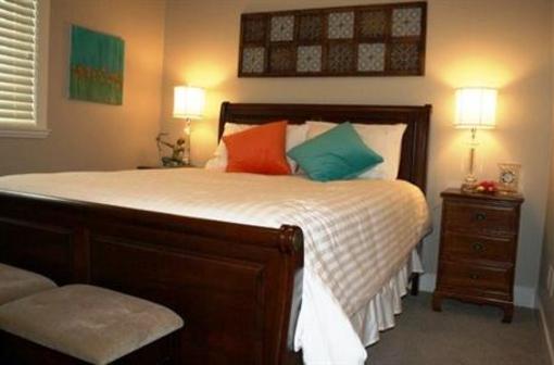 фото отеля Clarance House Bed & Breakfast Kelowna