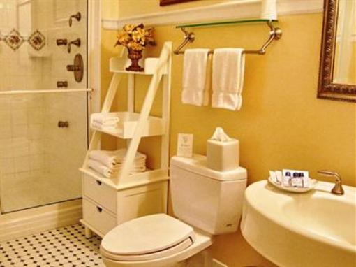 фото отеля Honeybee Inn