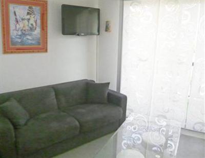 фото отеля Apartment Les Normandieres