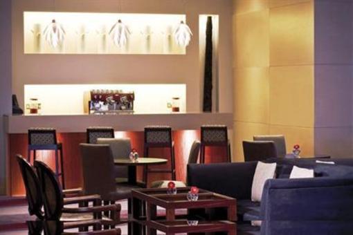 фото отеля Moevenpick Hotel & Apartments Bur Dubai