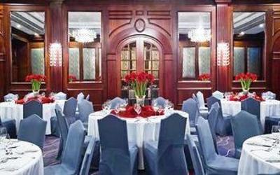 фото отеля Moevenpick Hotel & Apartments Bur Dubai