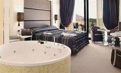 фото отеля Fonte Del Benessere Resort Castelpetroso