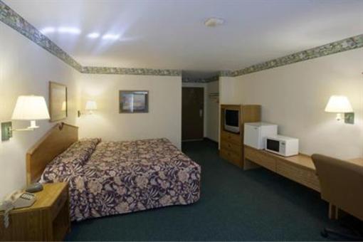 фото отеля Americas Best Value Inn Litchfield (Illinois)