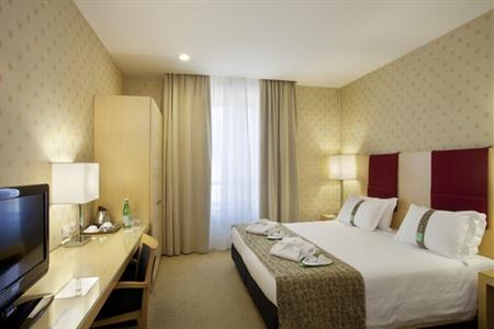 фото отеля Holiday Inn Milan - Garibaldi Station
