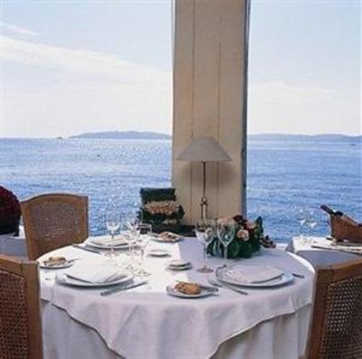 фото отеля Hostellerie La Belle Aurore Sainte-Maxime
