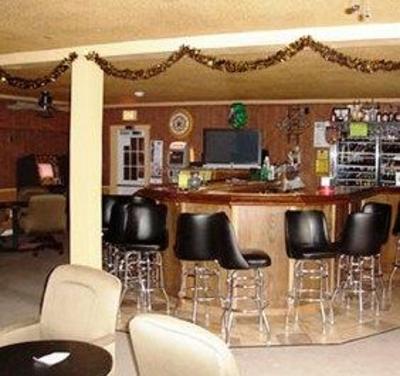фото отеля Presidential Inn West Branch (Iowa)