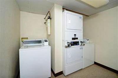 фото отеля AmericInn Lodge & Suites New Prague
