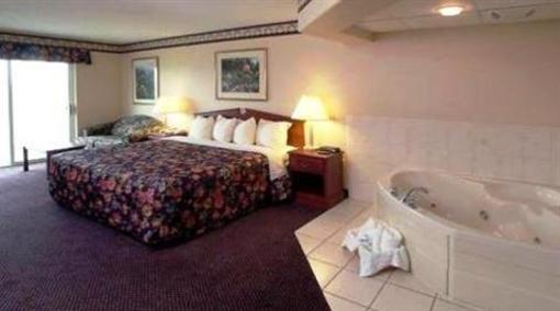фото отеля AmericInn Lodge & Suites New Prague