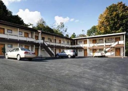 фото отеля America's Best Value Inn Highland