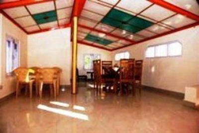 фото отеля Hotel Deepjyoti Shimla