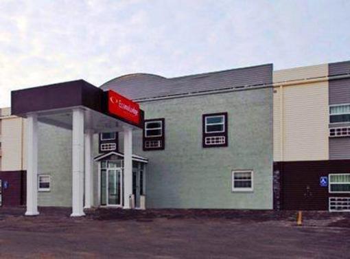 фото отеля Econo Lodge Inn & Suites Walnut