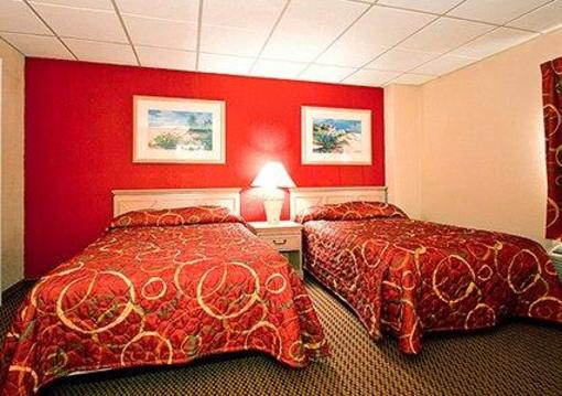 фото отеля Econo Lodge Inn & Suites Walnut