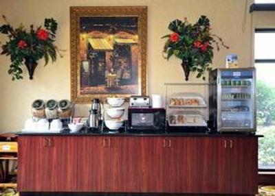 фото отеля Comfort Suites Webster