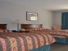 фото отеля Surrey Inn Hotel