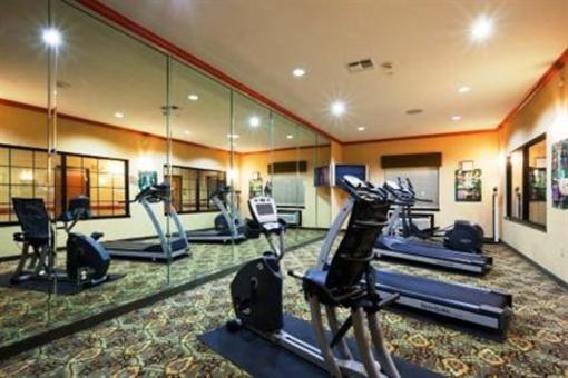 фото отеля Holiday Inn Express Hotel & Suites Fairfield-North