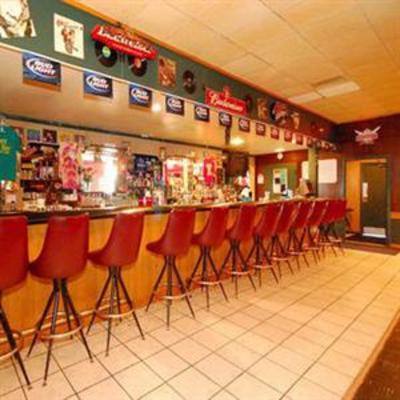 фото отеля University Inn Warrensburg