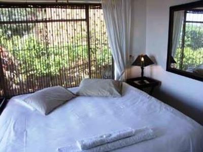 фото отеля Garvies Beach Guest House